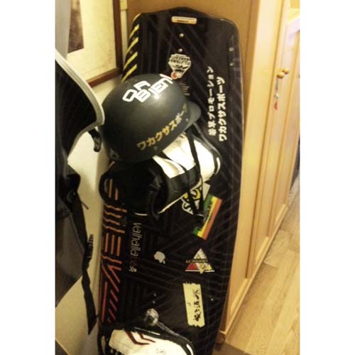 �E�F�C�N�{�[�h �J�b�e�B���O�V�[�g