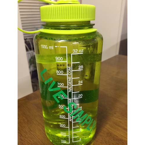 �{�g�� �J�b�e�B���O�V�[�g