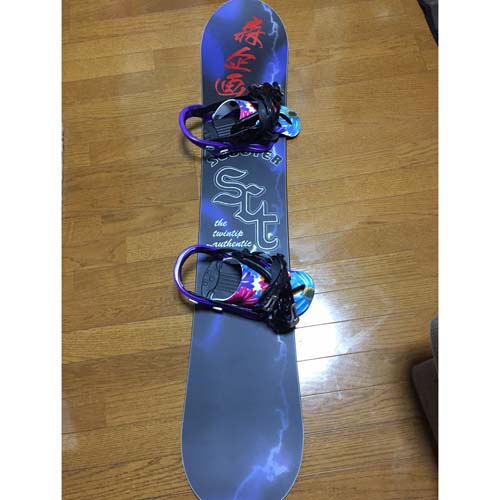 �X�m�[�{�[�h �J�b�e�B���O�V�[�g