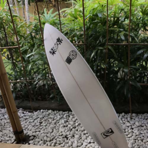 �T�[�t�{�[�h�@�J�b�e�B���O�V�[�g